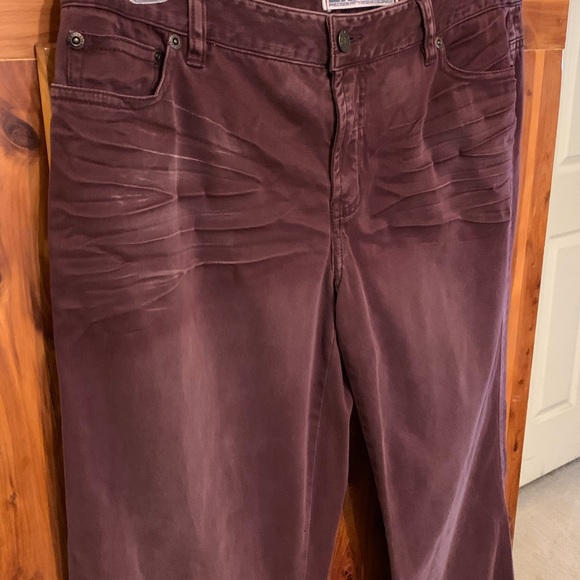 Express Precision Fit Jeans - Picture 7 of 9